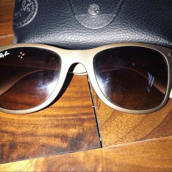 Brown Ray-Ban’s - Picture 2 of 4